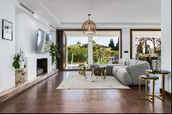 Spacious villa located in a convenient area close to all ameniti, Marbella 29660