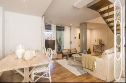 Beautiful ground floor duplex with large terrace and two parking, Madrid 28002