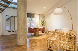 Spectacular ground floor duplex with terrace and garage space in, Madrid 28002