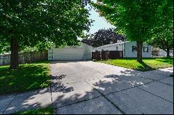 801 TOMMARK Street, Green Bay WI 54304