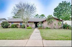 5246 Braesvalley Drive, Houston TX 77096