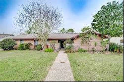 5246 Braesvalley Drive, Houston TX 77096