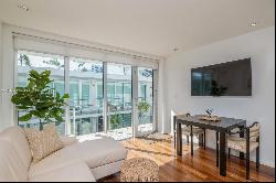 1601 West Ave Unit 208, Miami Beach FL 33139