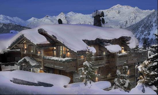 Chalet Makalu - Luxury property in Courchevel