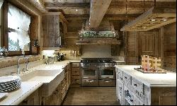 Chalet Makalu - Luxury property in Courchevel