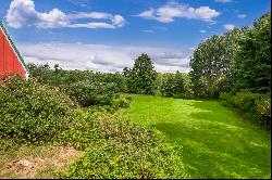 Classic New England Farm Property in Cape Neddick