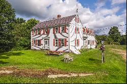 Classic New England Farm Property in Cape Neddick