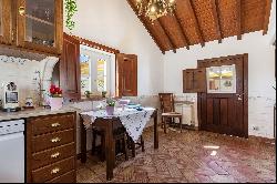 Farm, 6 bedrooms, for Sale