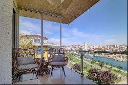 Kadikoy Waterfront Apartment