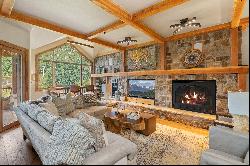 Mountain Luxury Living in a Premier Telluride Ski Area Condominium