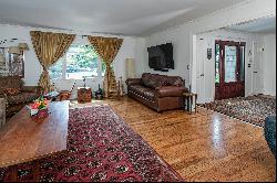 Woodfield Estates Colonial for Rent