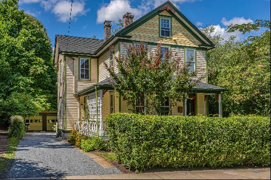 Expanded Victorian Loaded with Space and Charm