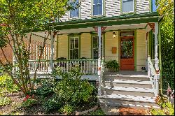 Expanded Victorian Loaded with Space and Charm