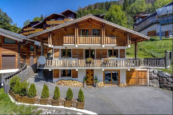 A family chalet next to the Nyon cable car in la Vallée de la Manche, Morzine.