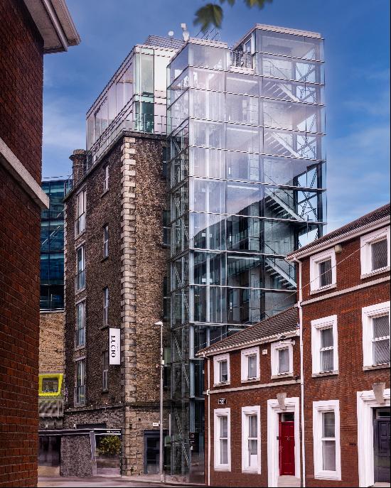 Built in the late 19th Century by the Guinness family, Malting Tower is a landmark buildin