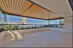 Sophisticated penthouse with ocean and Christ the Redeemer views in a new buildi