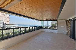 Sophisticated penthouse with ocean and Christ the Redeemer views in a new buildi