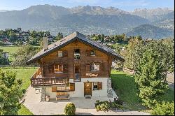 Spacious 6-bedroom chalet on a 2'300 sqm plot!