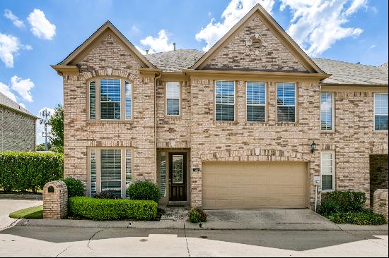 Extraordinary Townhome in Gated Spring Garden area of Colleyville