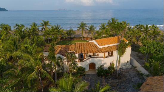 Casa Playa Blanca Zihuatanejo