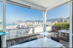 Penthouse with stunning views of the seas of Ipanema, Copacabana, and Arpoador