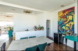 Penthouse with stunning views of the seas of Ipanema, Copacabana, and Arpoador