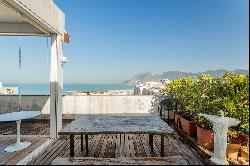 Penthouse with stunning views of the seas of Ipanema, Copacabana, and Arpoador