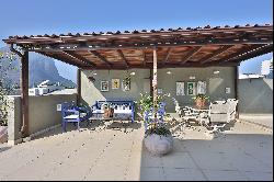 Beautiful duplex penthouse with pool and leisure area in Barra da Tijuca