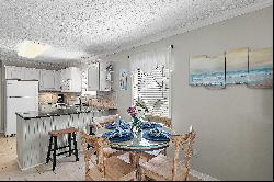 Turnkey Seagrove Beach Condo with Amenities