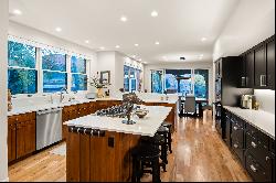 Exceptional Luxury Home in Prestigious Aspen Glen Community