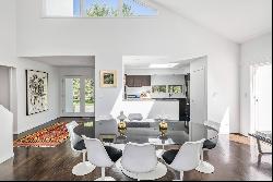 CHIC MODERN, GENEROUS ENTERTAINING SPACE