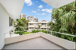 10190 Collins Ave, #204, Bal Harbour, FL