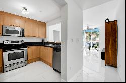 225 Collins Ave, #3K, Miami Beach, FL