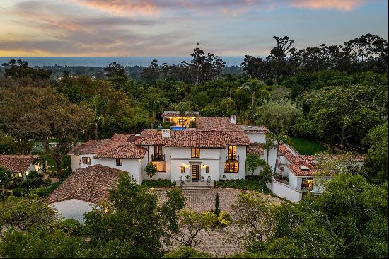 Mediterranean-style Retreat on Picacho