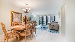 2 Royal Palm Way, #1010, Boca Raton, FL