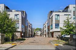 Beautiful Light-filled Townhome at Views at Old Fourth Ward