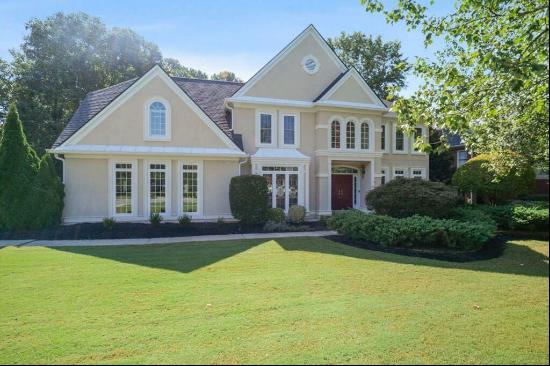 pristine home in Johns Creek's Hampton Hall