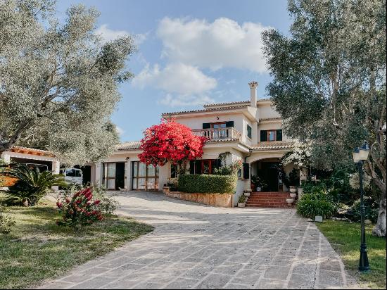 gorgeous seven bedroom villa