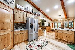 Layton Gem: Spacious Home on 1 Acre!