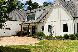 Exquisite West Cobb Equestrian Estate