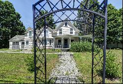 Victorian Farmhouse with Bucolic View