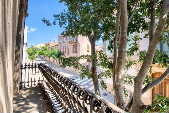 Historical house from the 19th century in the center of Palafrugell