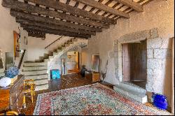 Wonderful XVII-XVIII century farmhouse with forest, swimming pool and stables.