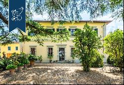 Elegant 19th-century villa for sale in Florence, near Piazzale Michelangelo