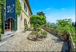 Elegant 19th-century villa for sale in Florence, near Piazzale Michelangelo