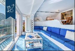 Elegant estate with a big terrace for sale in the heart of Capri