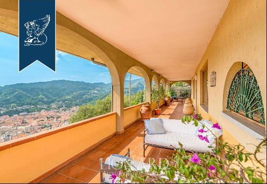 Luxury villa with a view of the Versilian riviera for sale