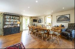 Barton-on-the-Heath, Moreton-in-Marsh, Gloucestershire, GL56 0PL