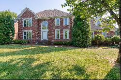 303 Coralberry Road, Louisville, KY 40207