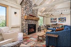 Stunning Timberpeg Home in Ouray Ranch.